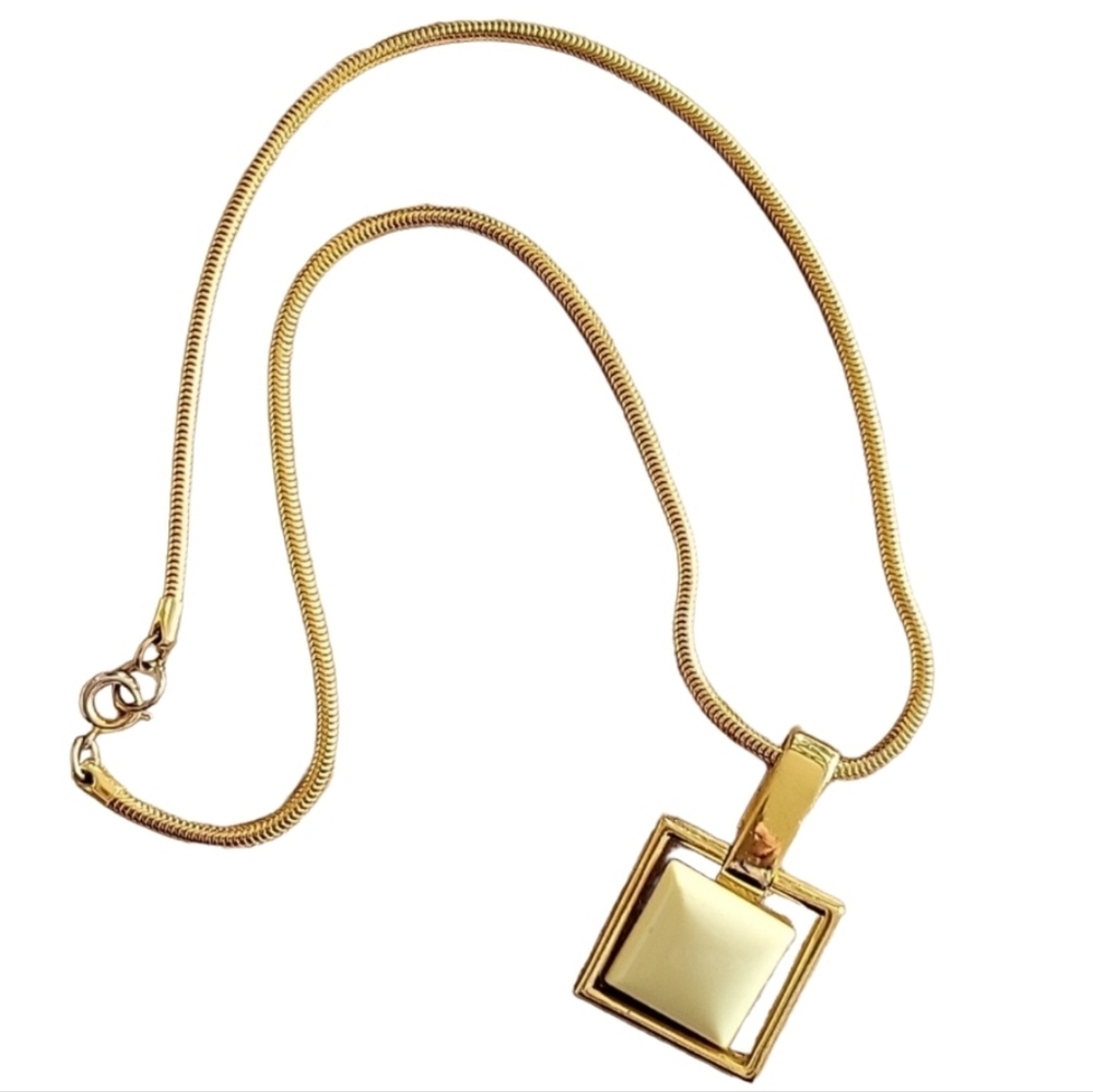 Vintage Trifari Necklace
